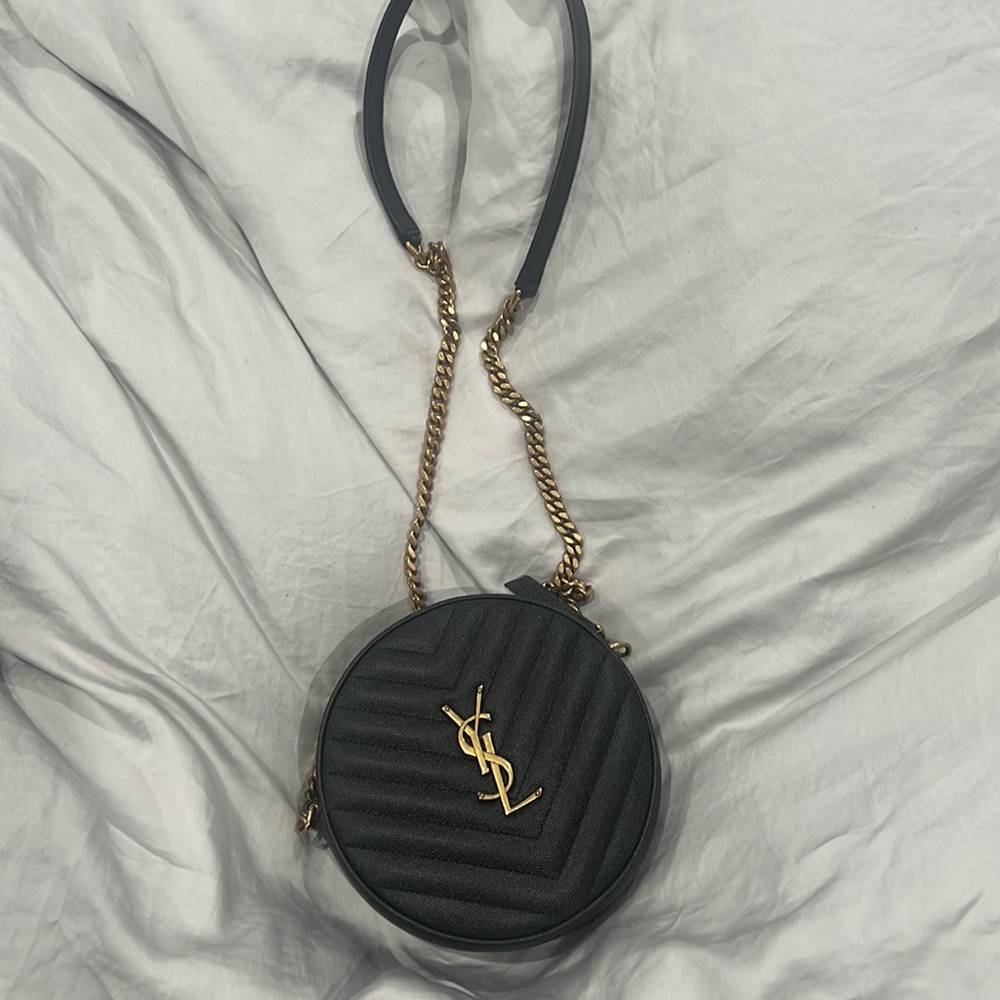 ✖️SOLD ✖️ Saint Laurent Black Vinyle Quilted Bag